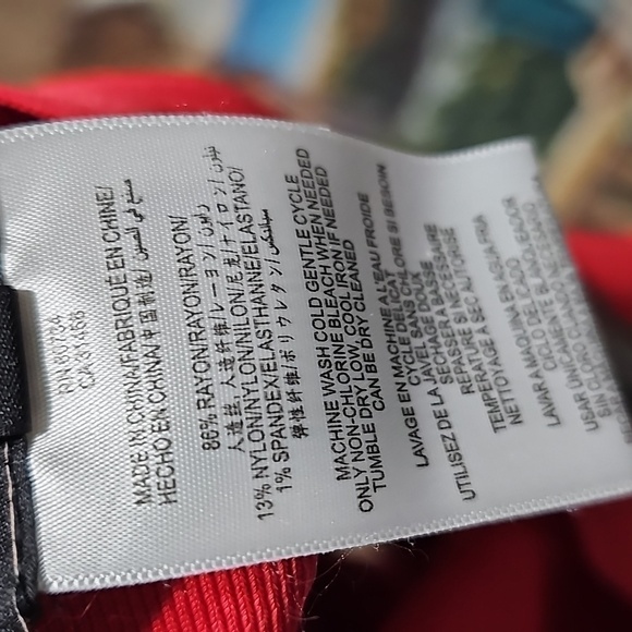 BCBGMaxazria Colorblock Mini Skirt Size Medium NWT - Picture 7 of 9